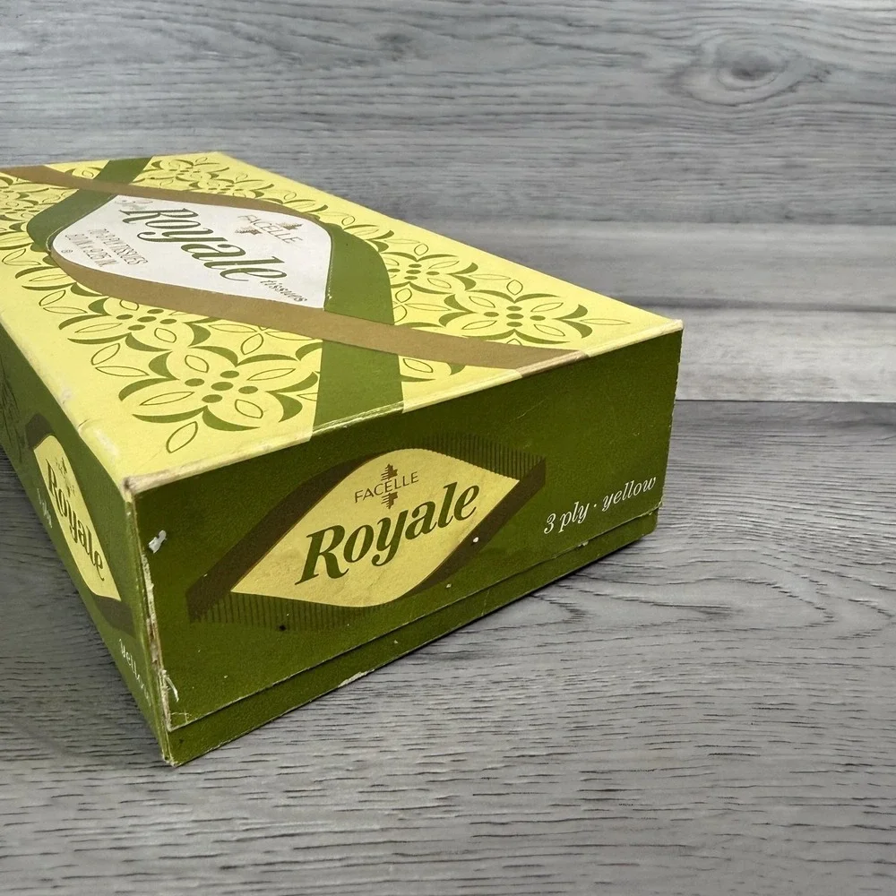 Vintage Facelle Royale Yellow 3 Ply Facial Tissues Box 70 Count 1969 Canada